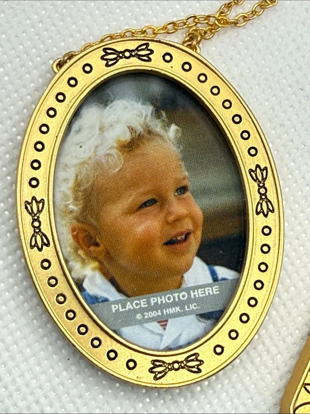 5 Small Gold tone Hanging Photo picture Frames detailed metal